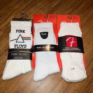 New lot of 3 men’s large socks Fender guitar & Pink Floyd!